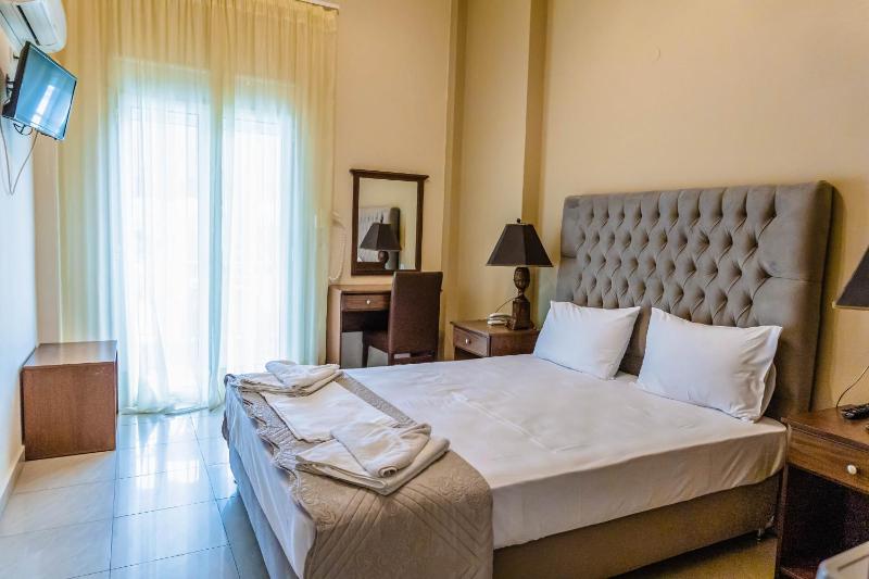 Superior Double or Twin Room image 1