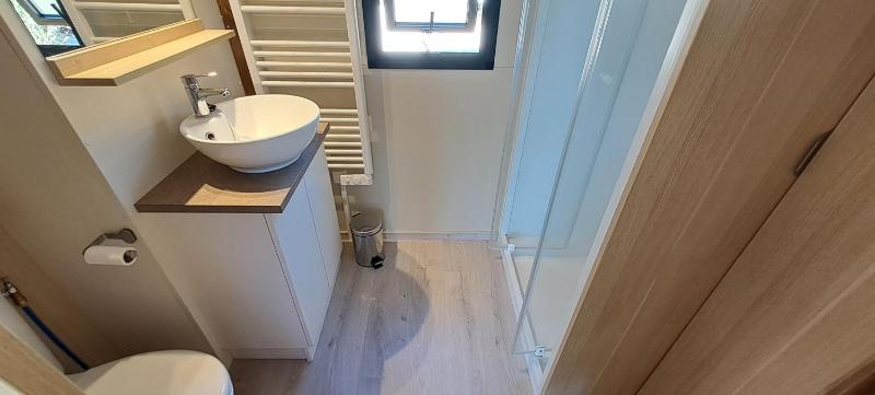 One-Bedroom Chalet image 3