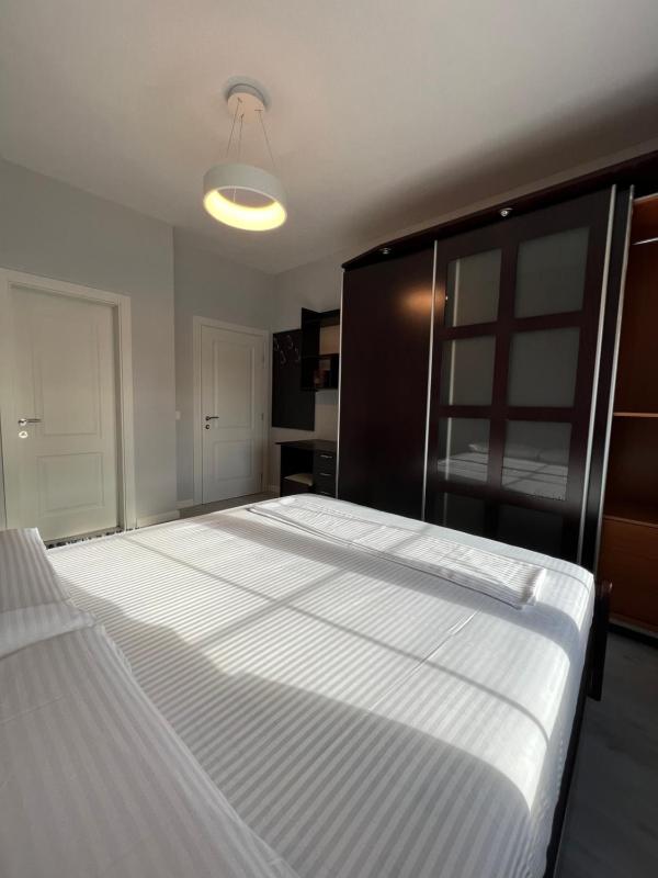 Tirana Gallery Apartment - City Center View - image 10