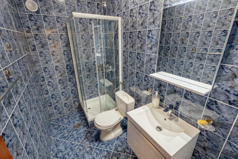 Standard Apartment image 2