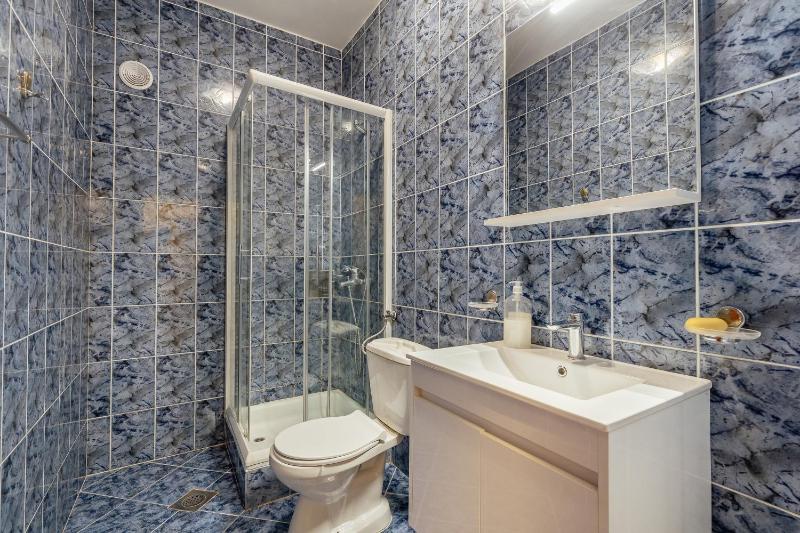 Standard Apartment image 4