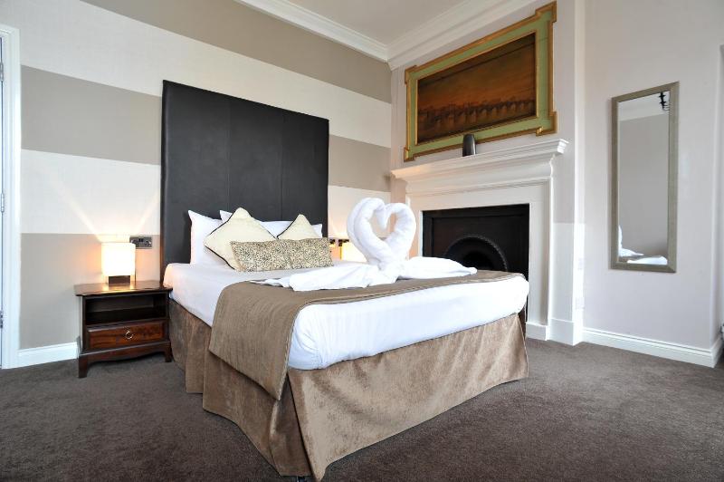 Superior Double Room image 2