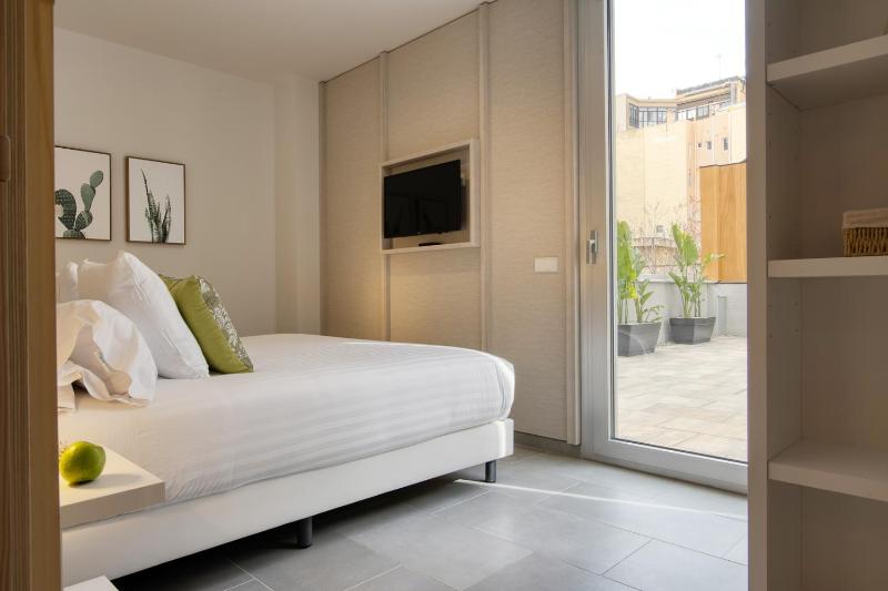 Calm Apartments - image 13