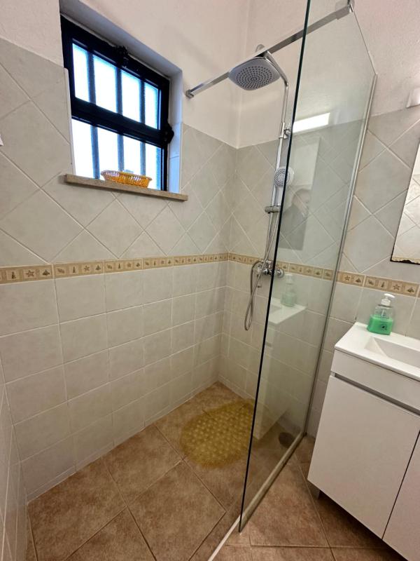 Two-Bedroom House image 3