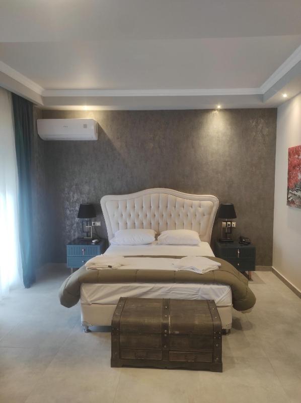 Junior Suite image 2