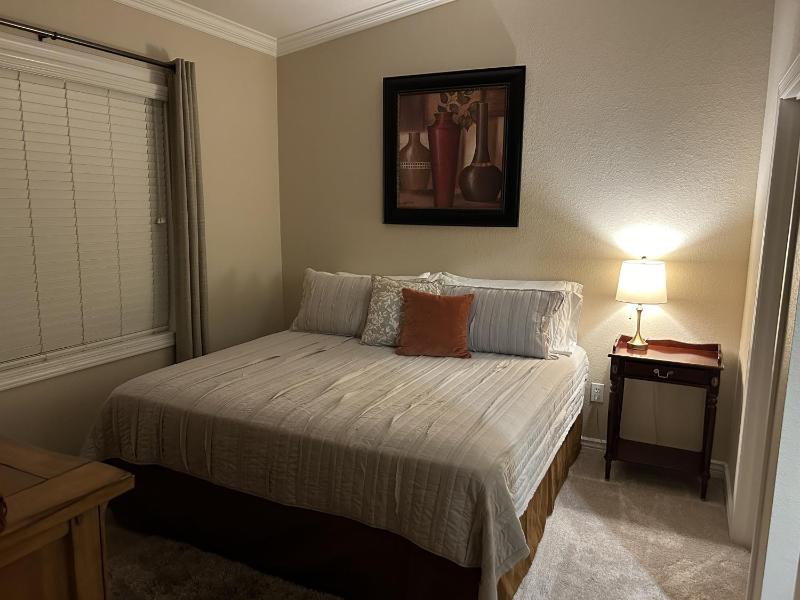 Two-Bedroom House image 3