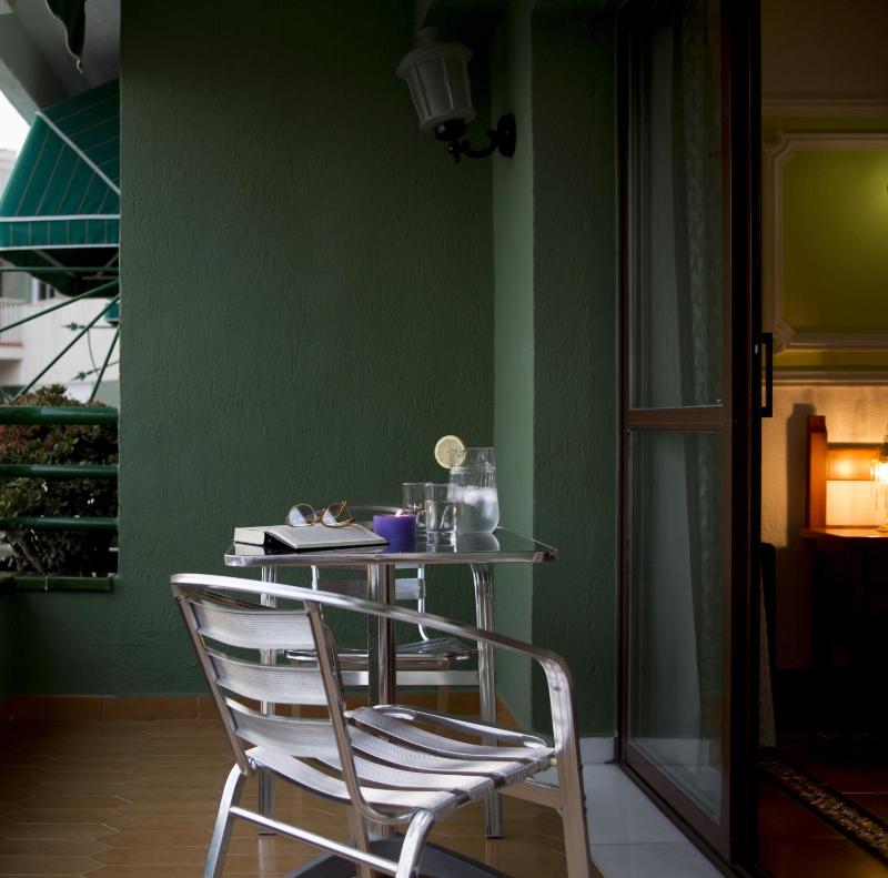 Superior Double or Twin Room with Terrace image 3