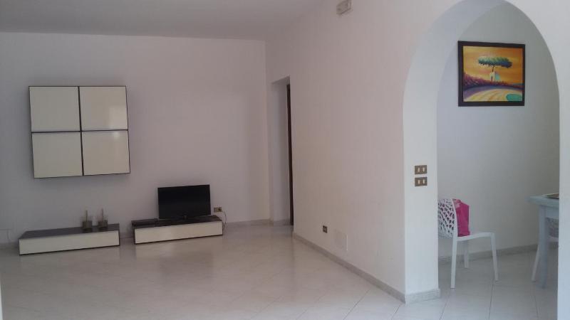 Def House - image 7