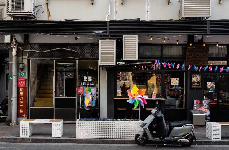 Floral Apart ment Yongkang Road - image 8