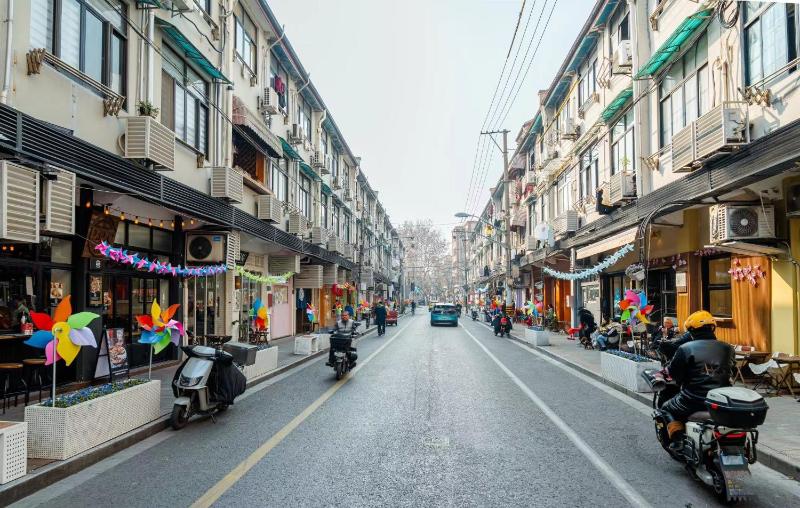 Floral Apart ment Yongkang Road - image 15