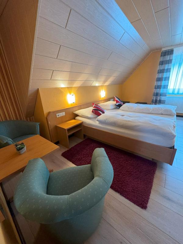 Triple Room image 1