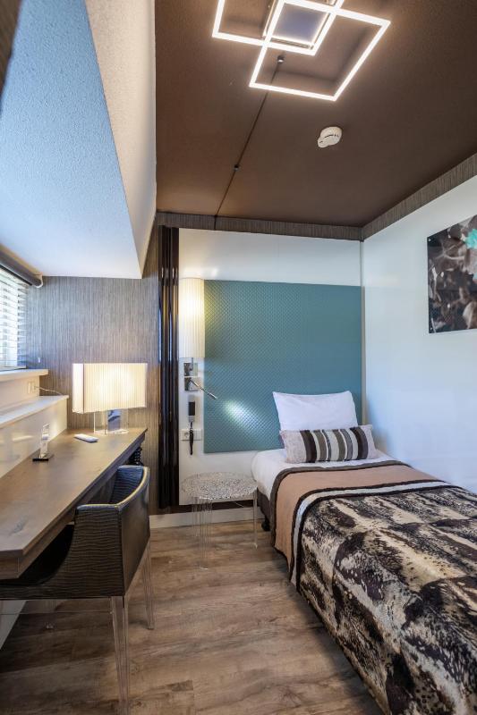 Standard Single Room image 3