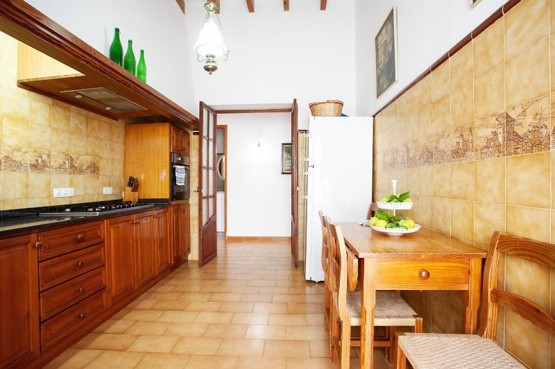Five-Bedroom Villa image 2