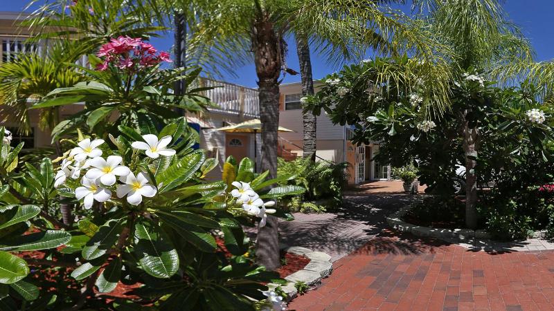 Manatee Bay Inn - image 13