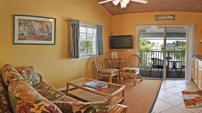 Manatee Bay Inn - image 31