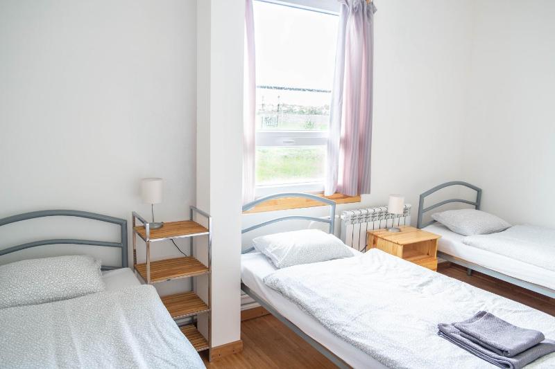 Standard Triple Room image 3