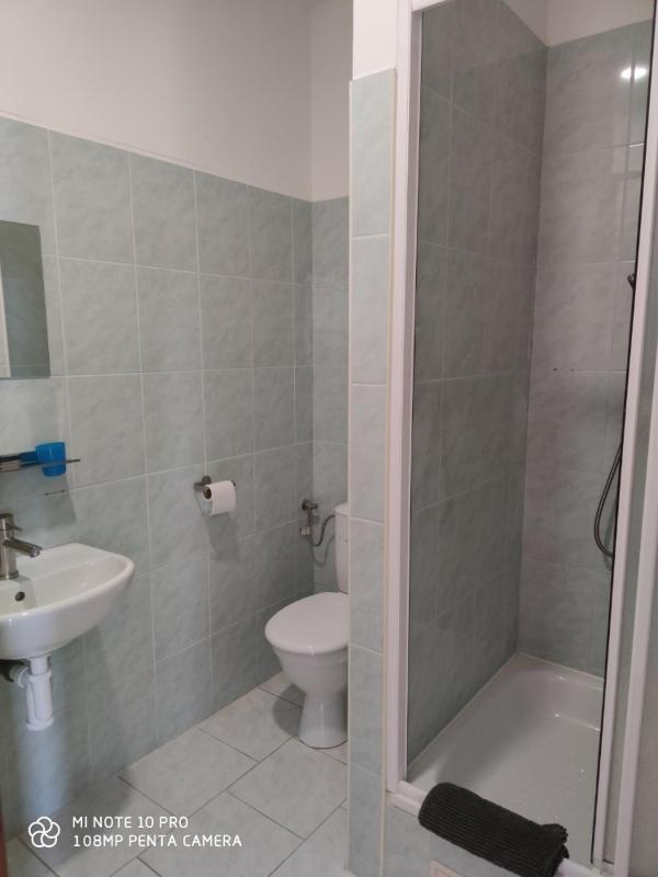 Standard Triple Room image 1