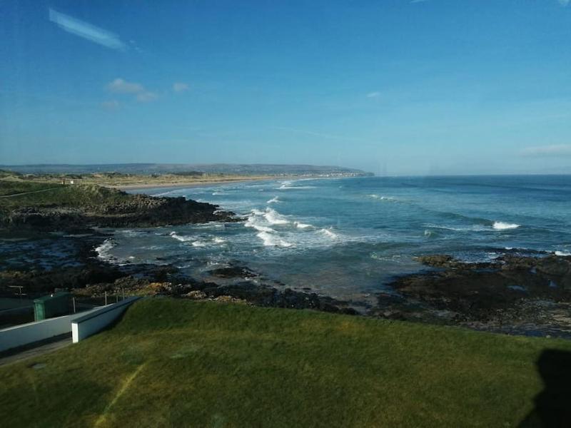 Portstewart Sea View Strand House Images