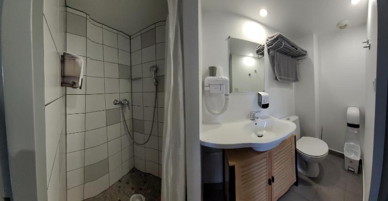 Superior Double Room image 3