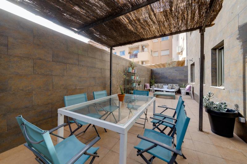 Three-Bedroom Apartment image 4