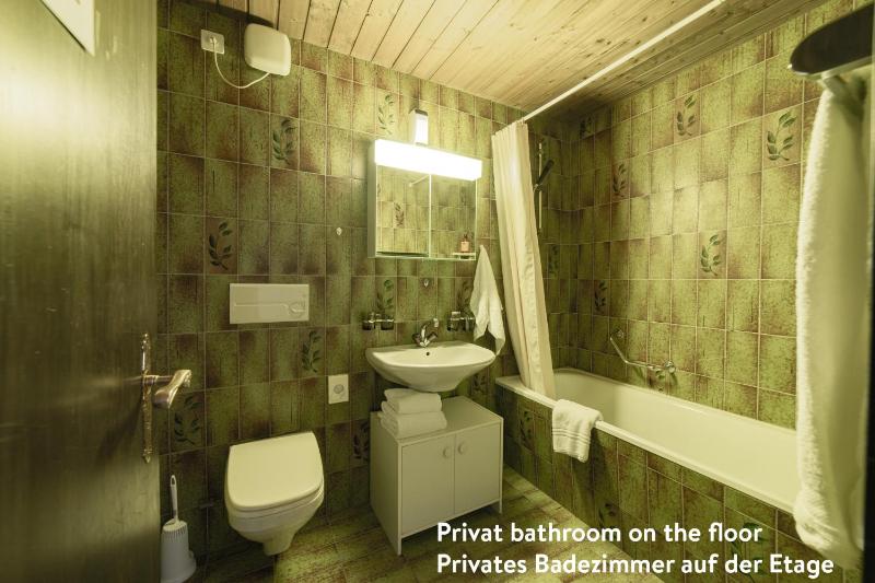 4-Bed Room with privat bathroom on same floor image 2
