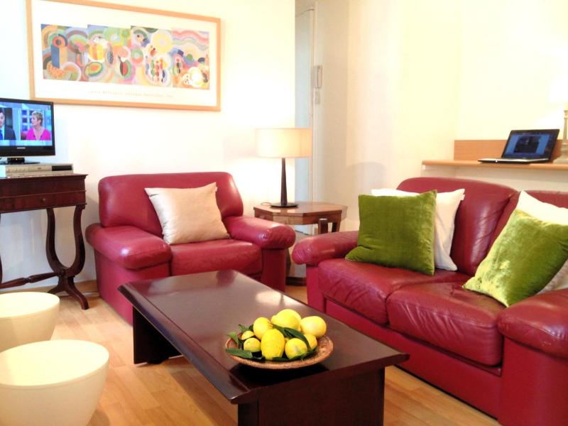 Superior Apartment image 1