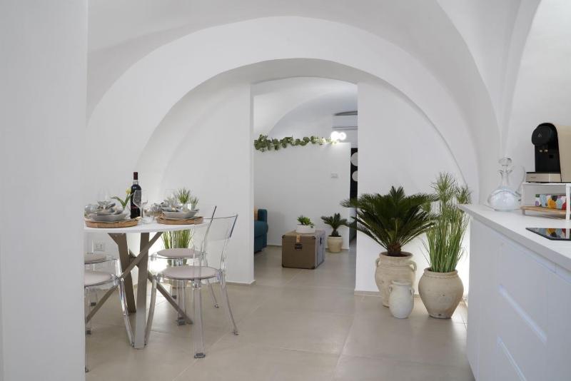 Dòn Home Images