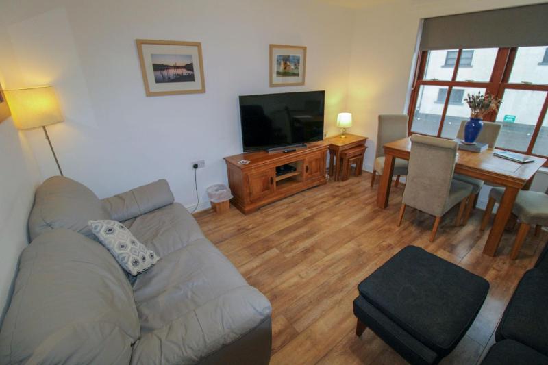 Glenmore Hewetson Court centrally located 1st floor apartment in Keswick - image 1