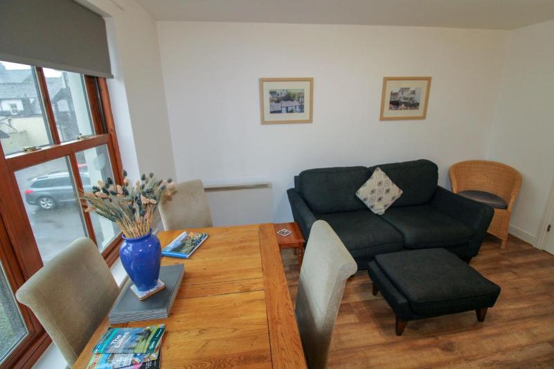 Glenmore Hewetson Court centrally located 1st floor apartment in Keswick - image 3