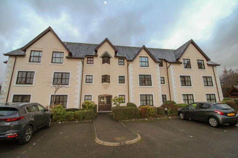 Glenmore Hewetson Court centrally located 1st floor apartment in Keswick - image 7