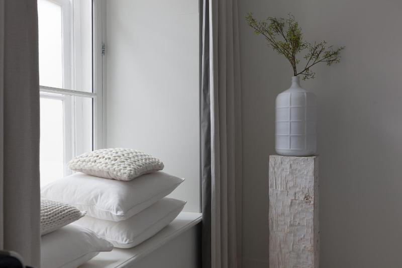 Large Double Room image 2