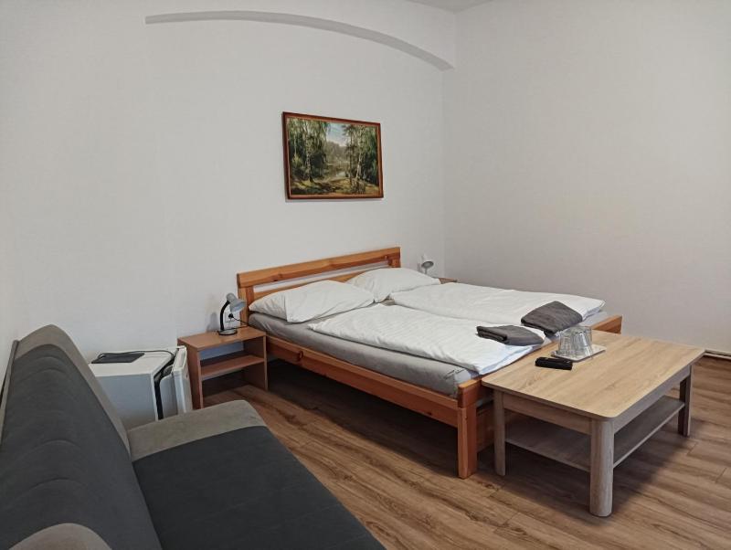 Quadruple Room image 3