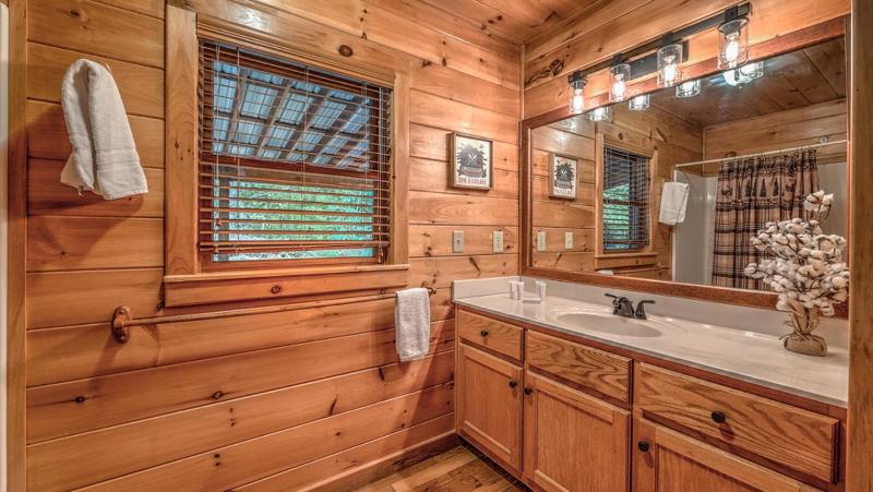 Lake Vista Lodge- Beautiful Mountain and Lake View | Hot Tub | Game Room | Firepit - image 25