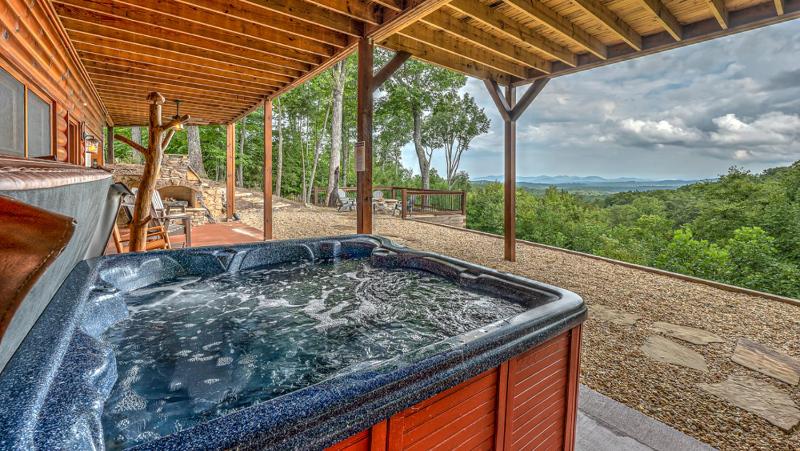 Lake Vista Lodge- Beautiful Mountain and Lake View | Hot Tub | Game Room | Firepit - image 7