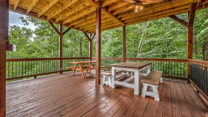 Lake Vista Lodge- Beautiful Mountain and Lake View | Hot Tub | Game Room | Firepit - image 39