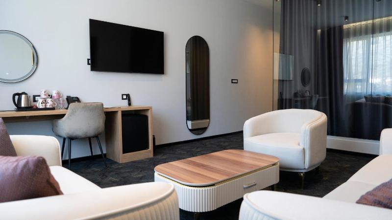 Presidential Suite image 1