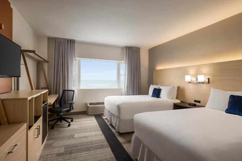 Oceanfront Room with Two Double Beds image 1