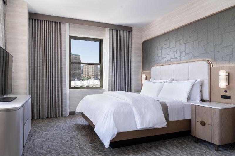 The Westin Book Cadillac Detroit - image 18