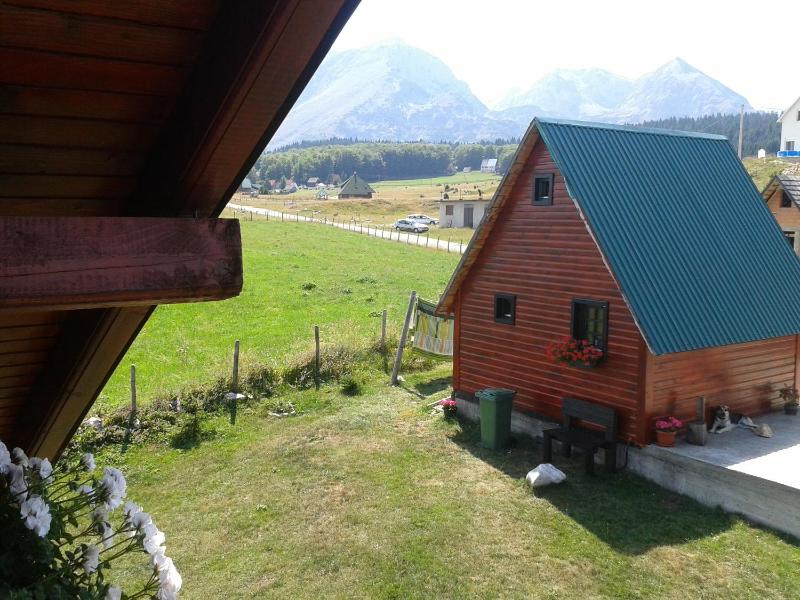 One-Bedroom Chalet image 4