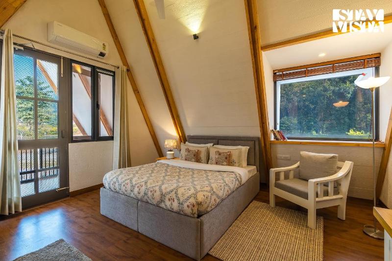 StayVista's Zen Cottage - 2BHK with Mountain View & Gazebo - image 12