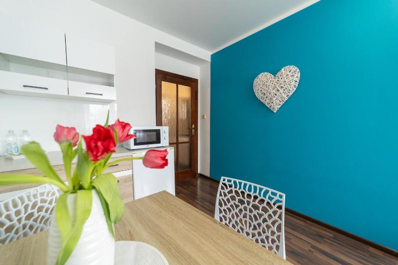 Large Double Room image 2
