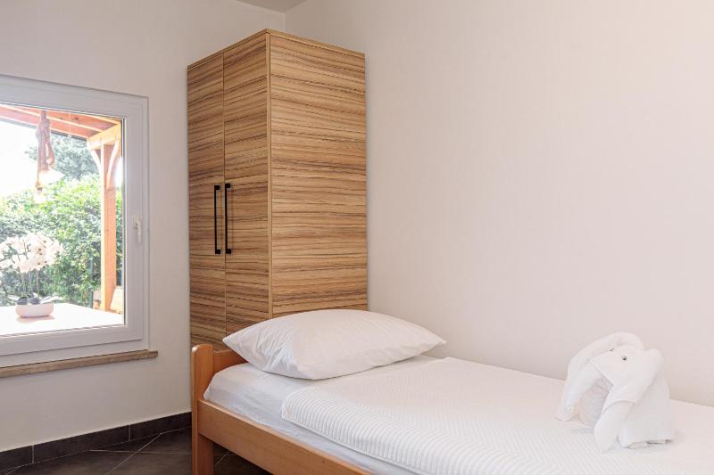 Apartments TM with pool - image 4