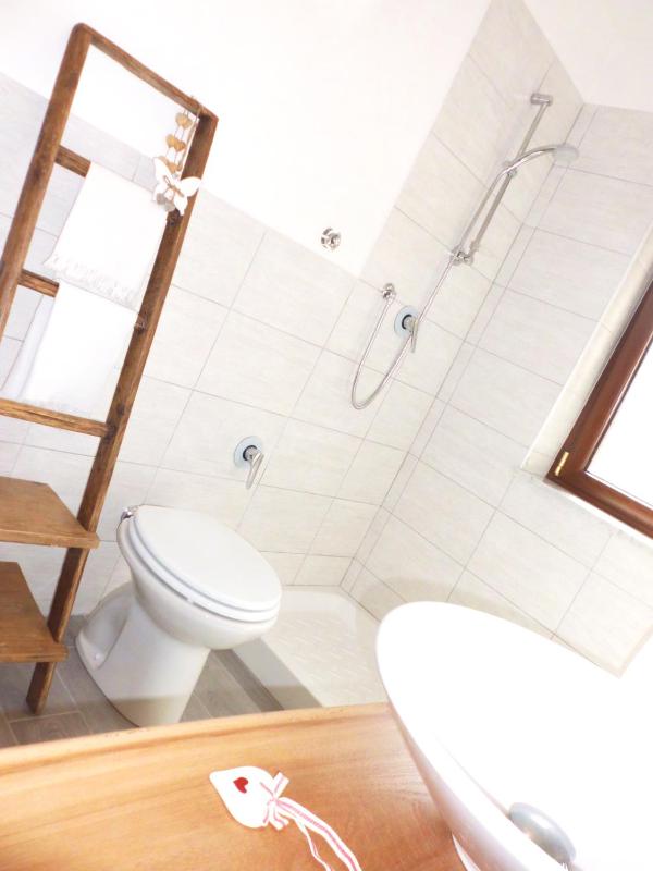 Double or Twin Room with Private External Bathroom image 2
