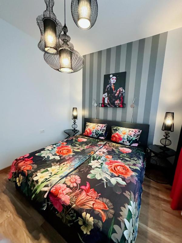 Junior Suite with Terrace image 3