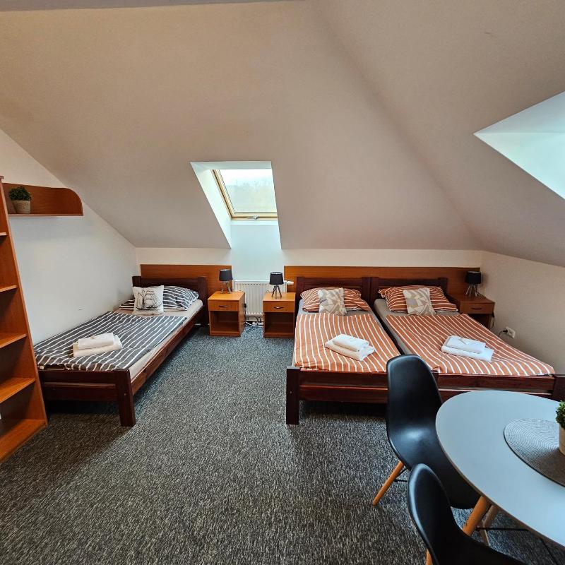 Quadruple Room image 3