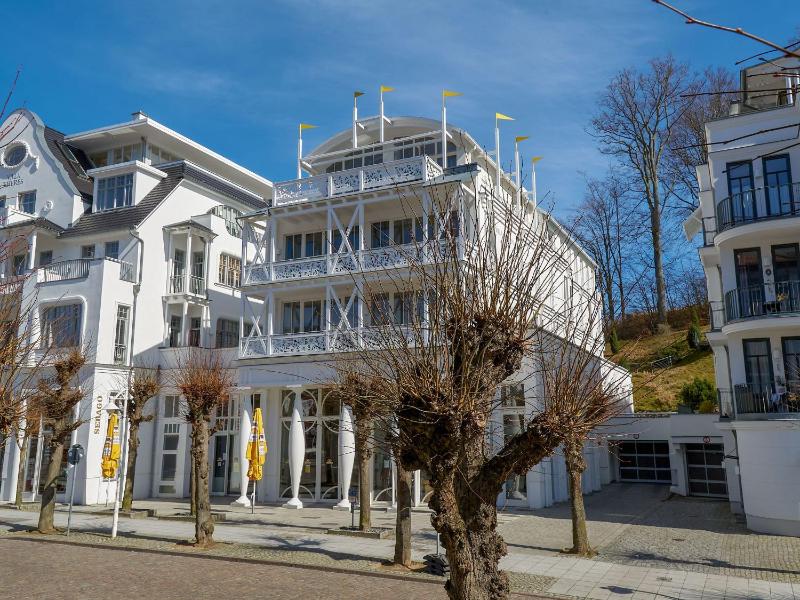 Villa Johanna in Sellin - WG 11 mit Kamin und großer Terrasse - image 8