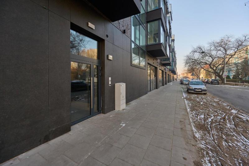 Tasteful Apartment with FREE GARAGE and Balcony by Noclegi Renters - image 2