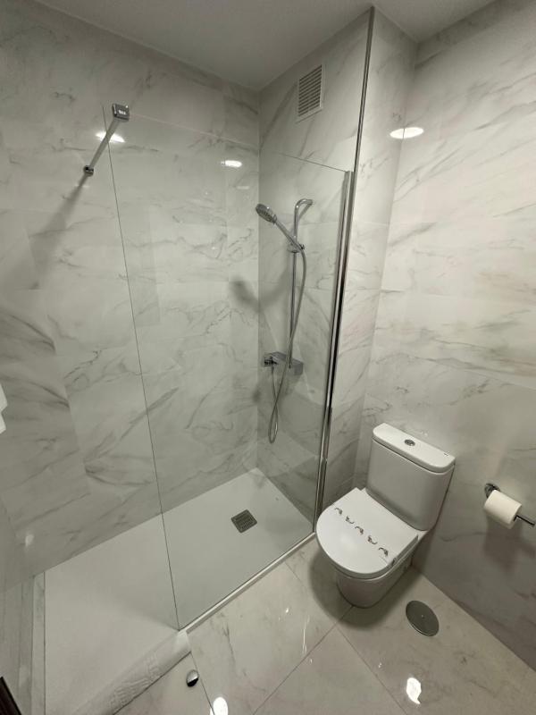 Double or Twin Room image 2