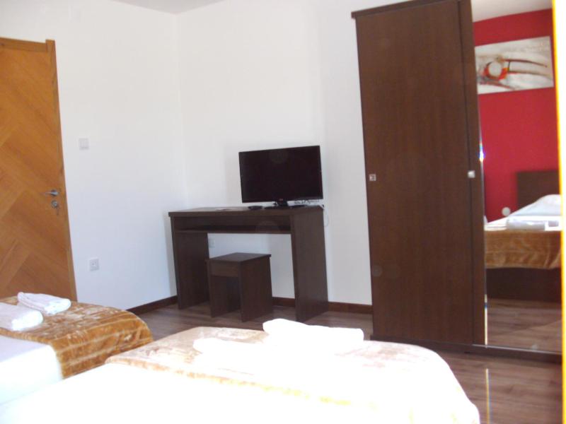 Superior Double or Twin Room with Terrace image 4