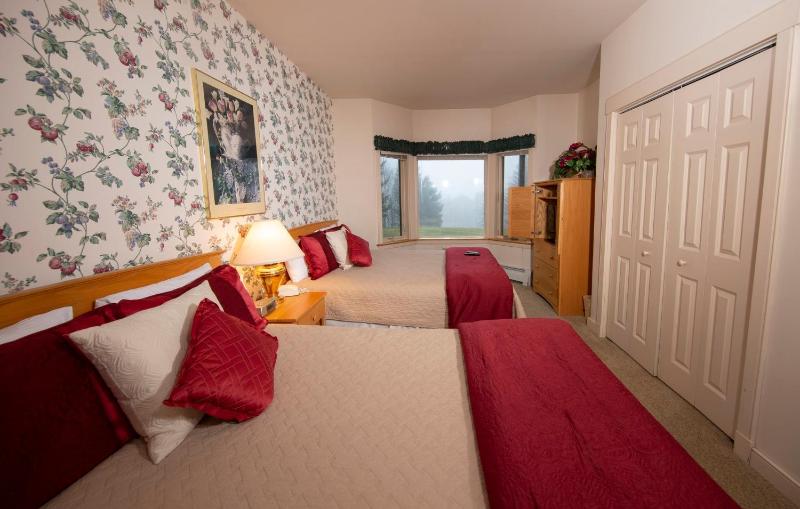 Suite image 3